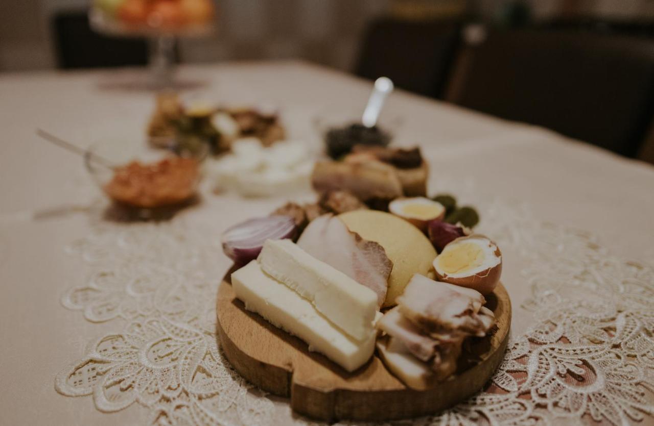 Casa Otilia Otel Chiscau Dış mekan fotoğraf